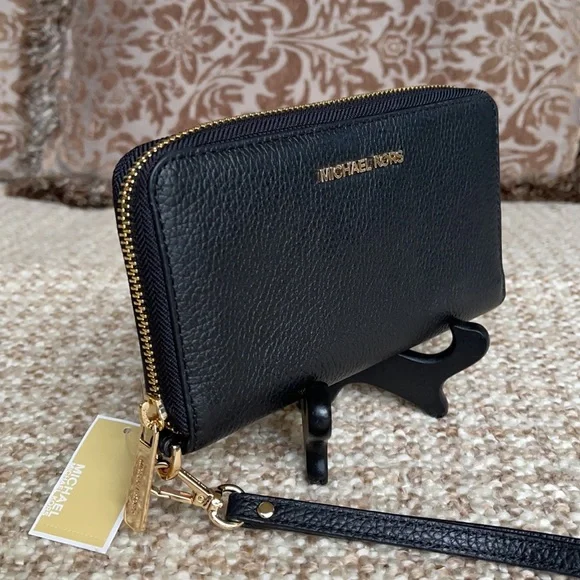 Michael Kors Jet Set Travel LG Flat MF Phone Case